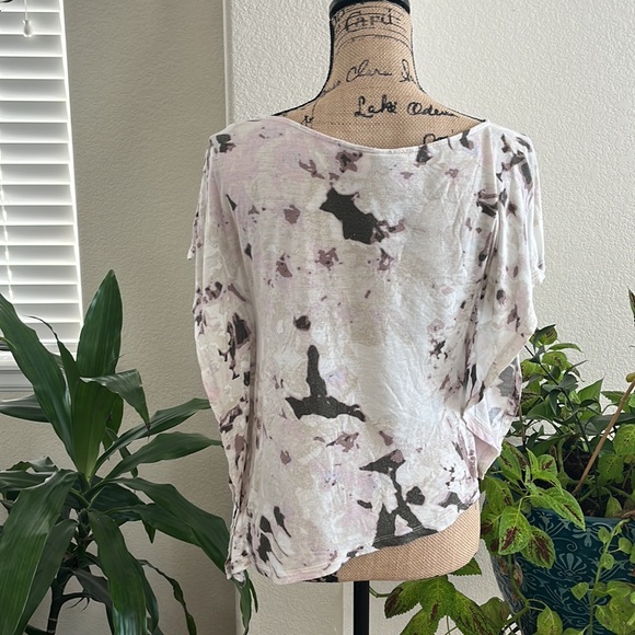 Jennifer Lopez Top - Picture 5 of 9